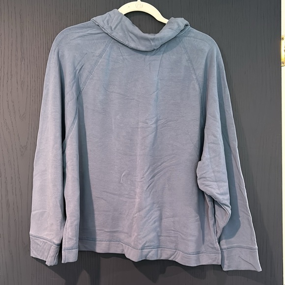 XL light blue sweatshirt - Picture 2 of 6